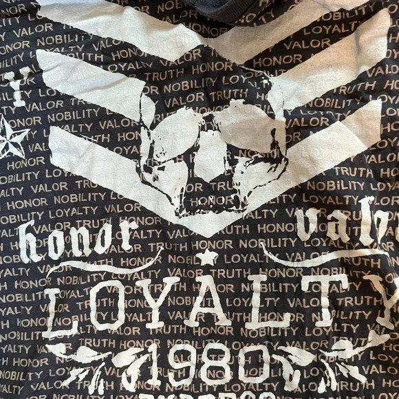 ExpressLoyalty Tee - Picture 3 of 3